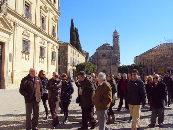 Noticia Ideal de Jaén:Conferencia y visita a Úbeda sobre la Orden de Santiago en la provincia
