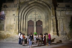 Noticia Ideal de Jaén:Continúa la visita guiada de 'Úbeda de Leyenda' en las noches de verano