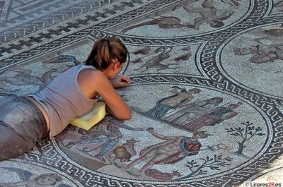 National Geographic considera el mosaico romano de Cástulo como “uno de los grandes descubrimientos arqueológicos de 2012″