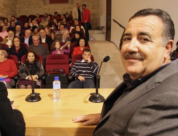 Noticia Ideal de Jaén:El escritor ubetense Jesús Maeso es nombrado miembro de la Real Academia Hispano Americana