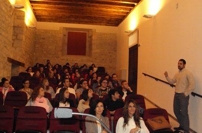 Charla: 