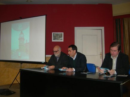 Noticia El Condado Ahora:Presentado el folleto de promoción de Arquillos