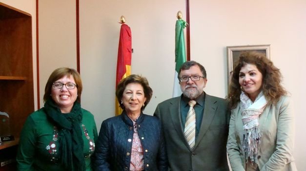 Noticia IDEAL:Los Ayuntamientos de Jaén, Úbeda y Baeza se reúnen para decidir acciones con las que fortalecer el expediente de la Catedral