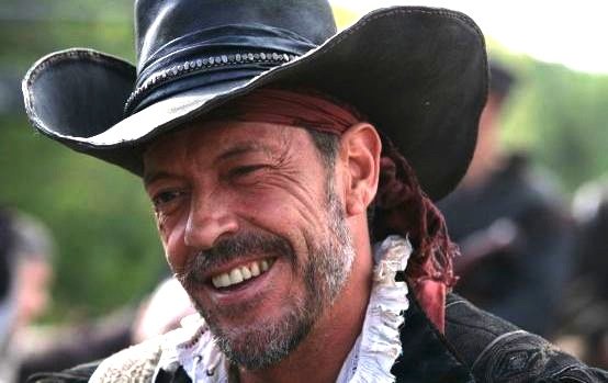 Noticia IDEAL:La voz de Bruce Willis y Kevin Costner estará en el Cinefan Festival