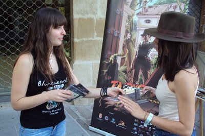 Los voluntarios/as del Cinefan Festival se echan a la calle