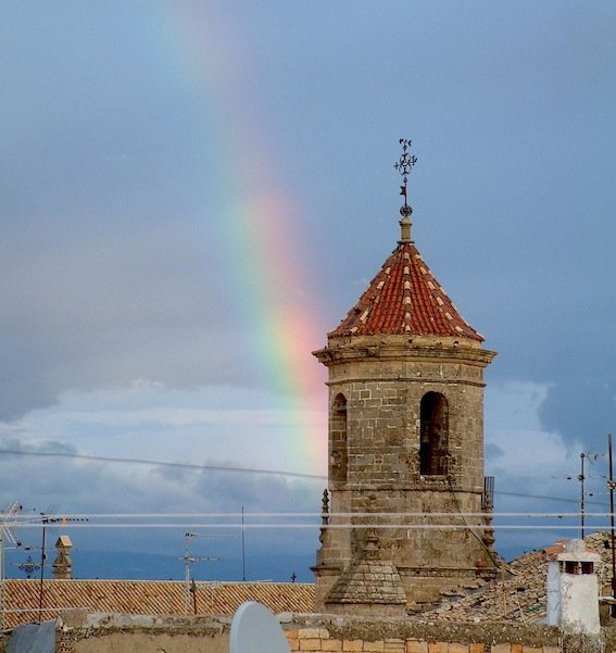 Noticia IDEAL:Comienzan las esperadas obras en las cubiertas de la iglesia de San Pablo