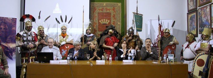 Noticia IDEAL:Magdalena Albero Andrés logra el Premio de Novela Histórica 'Ciudad de Úbeda'