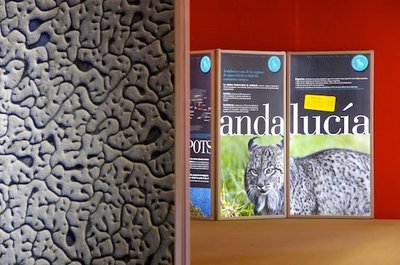 Noticia IDEAL: Una muestra acerca a los ubetenses el concepto de biodiversidad y sus implicaciones