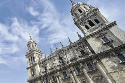Diario Jaén:Los jiennenses cierran filas en torno a la joya de Vandelvira