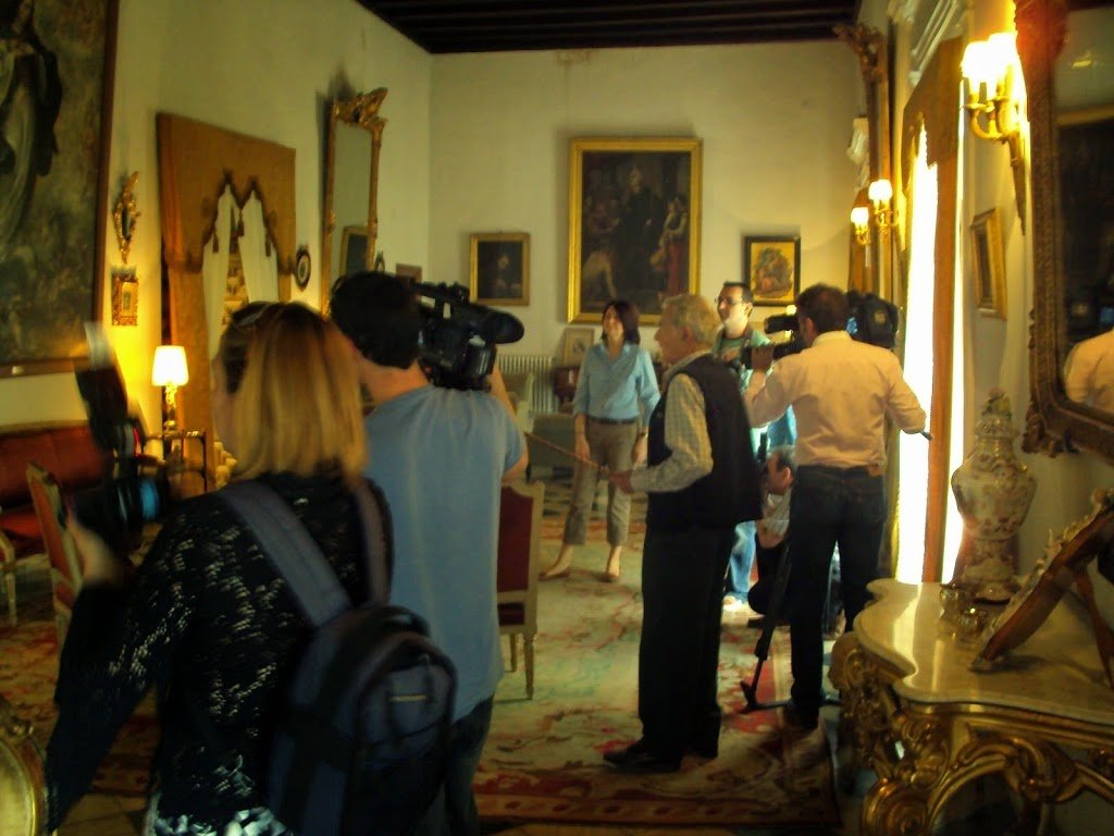 Visita al Palacio Vela de los Cobos a favor del Certamen