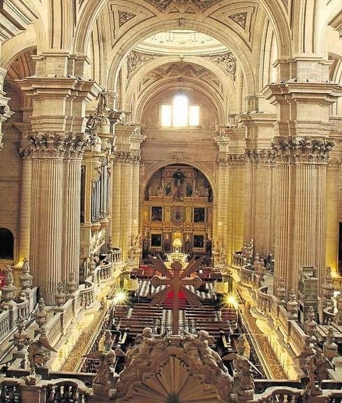 Noticia IDEAL:El comité para relanzar la candidatura de la Catedral a Patrimonio Mundial se constituye este lunes