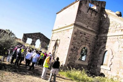 Diario Jaén: Suma de voluntarios para realzar el patrimonio minero