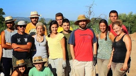 noticia IDEAL:Encuentran los restos de una taberna romana en Villanueva de la Reina