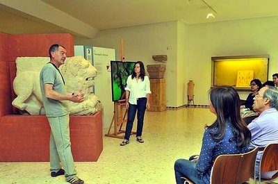 Noticia IDEAL:El Ayuntamiento aborda el regreso del león a Cástulo