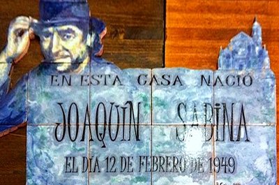 Noticia IDEAL:Una placa para la casa en la que nació Joaquín Sabina