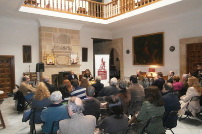Úbeda ya sabe a literatura con el fin de semana de arranque del Certamen de Novela Histórica en el Palacio Vela de los Cobos
