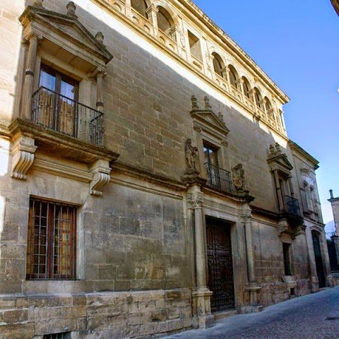 Horarios de visitas  en diciembre al  Palacio Vela de los Cobos