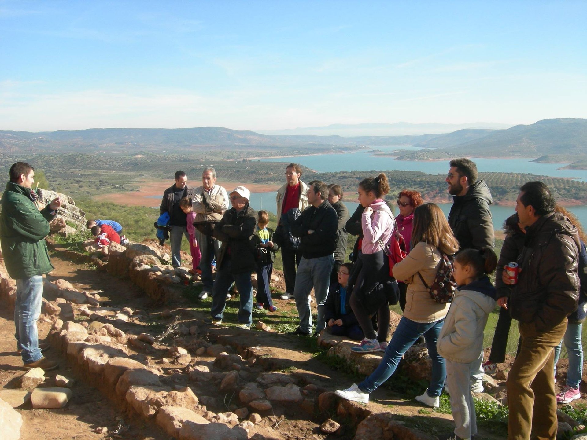 Visita guiada a Giribaile en Viaje al Tiempo de los Iberos en Navidad