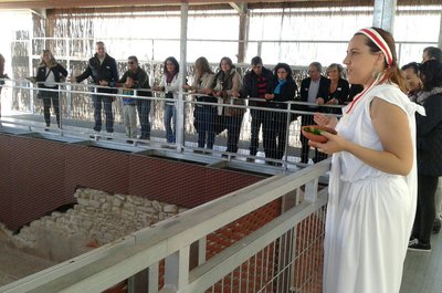 Completa la visita teatralizada a Cástulo del 3 de Enero