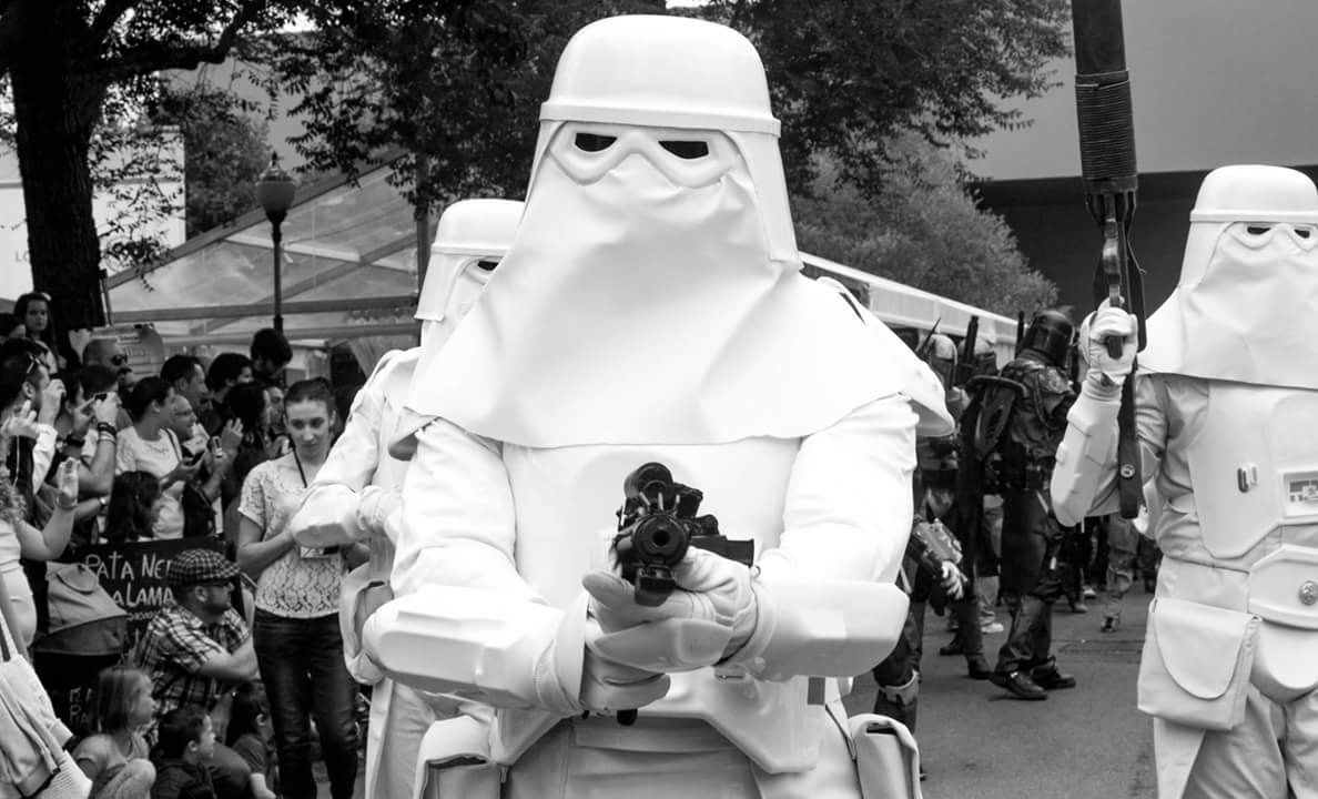 El lado luminoso de las galaxias visitará la planta infantil del Hospital de San Juan de la Cruz, durante el “Star Wars Day”