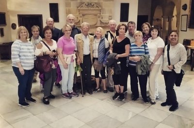 Visita de grupo en Palacio Vela de los Cobos