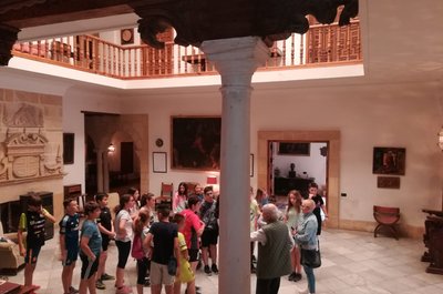 Visita de escolares en Palacio Vela de los Cobos