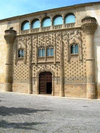 El Palacio de Jabalquinto en Baeza: una fachada parlante descrita por García Lorca