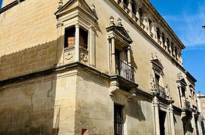 DESCUBRE EL PALACIO VELA